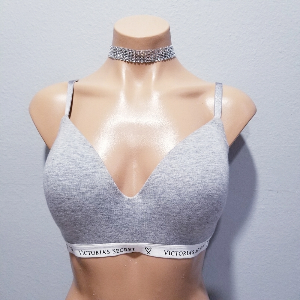 Victoria's Secret T shirt lightly lined wireless - Picture 1 of 5